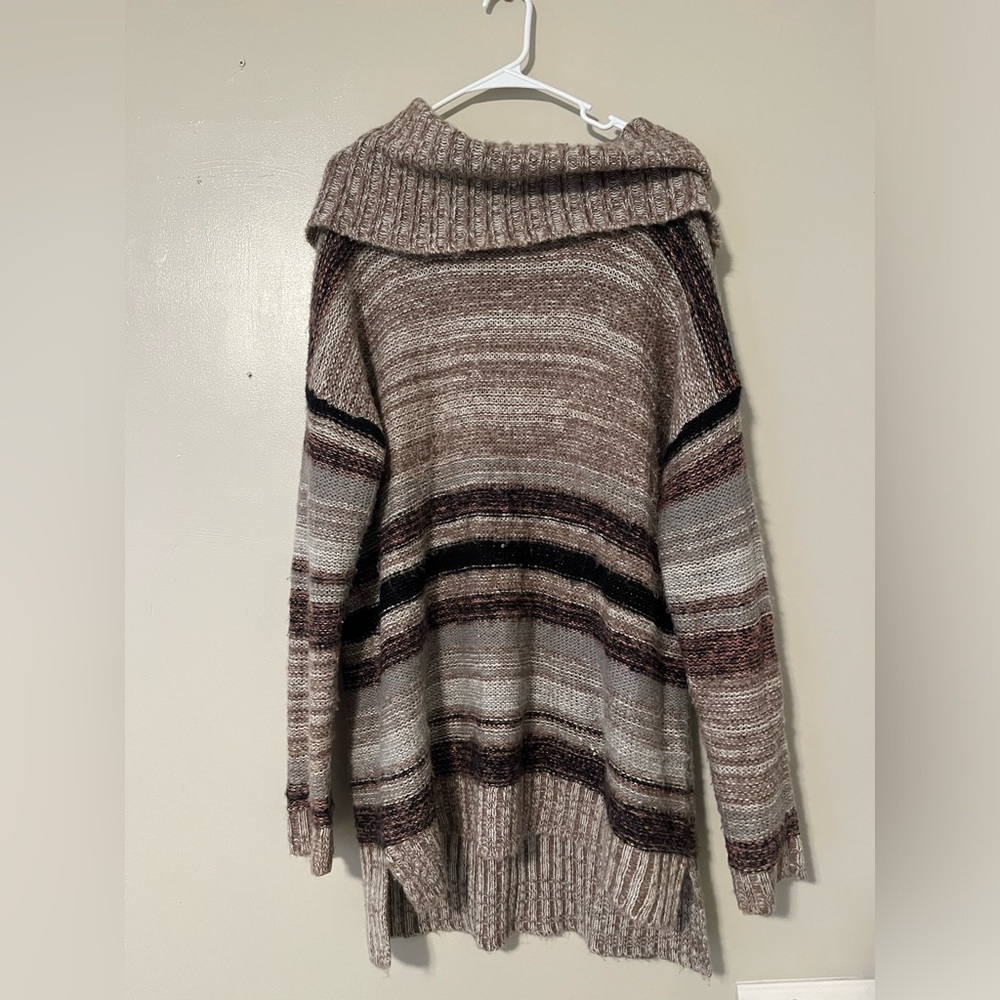 🤎fuzzy poncho sweater🍂